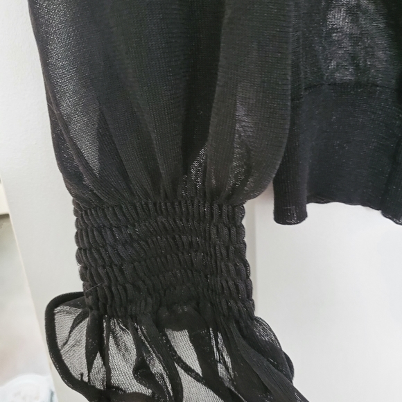 Top - Picture 2 of 4